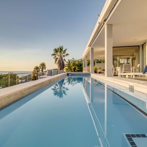 Swimming pool; PRIMA BLISS - Camps Bay