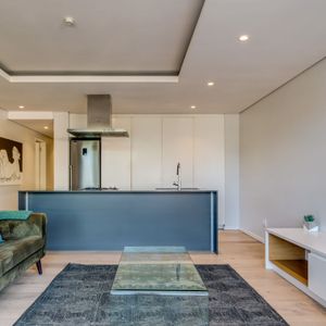 Open Plan Living; APARTMENT ON C - Sea Point