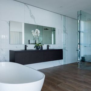 Open-plan master bathroom; ANCHOR HOUSE - Bantry Bay