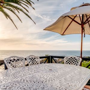 Outdoor dining; TERRACE LODGE - Camps Bay