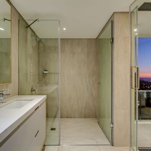 Master bathroom; ATTIQUE VIEW PENTHOUSE - Sea Point