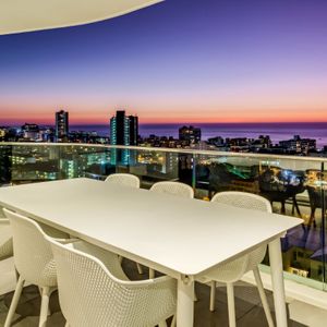 Outdoor dining; ATTIQUE VIEW PENTHOUSE - Sea Point