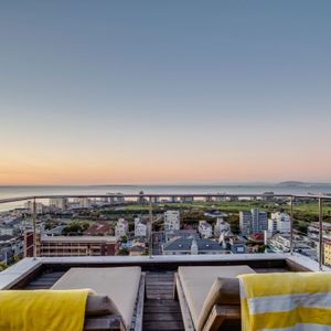 City Views; GREEN NORTH PENTHOUSE - Green Point