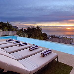 Pool & view; ANDARA - Camps Bay