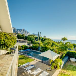 Ocean Views; BEACH VIBES - Camps Bay