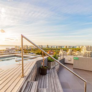 Rooftop pool; APARTMENT ON G - Sea Point