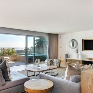 Lounge with TV; CORAL VIEW - Camps Bay