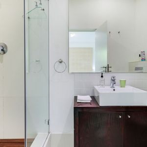 En-suite to fifth bedroom; SHANKLIN - Camps Bay