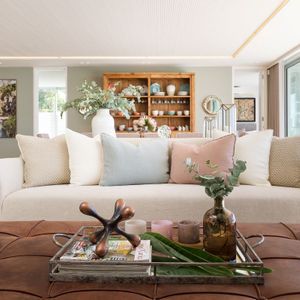 Living room; Topaz - Camps Bay