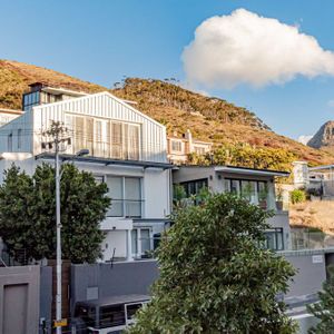 2nd bedroom mountain views; SUNSHINE POINT - Sea Point