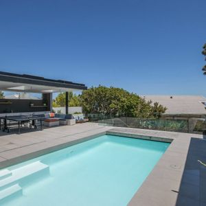 Private Pool; WILLESDEN VILLA - Camps Bay