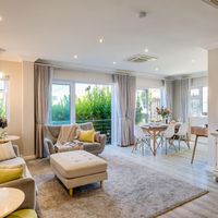 Hedge Apartment in Camps Bay accommodation