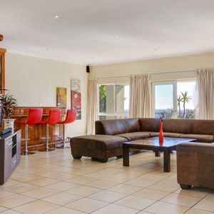 Living with sea view; 100 ON GENEVA - Camps Bay