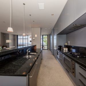 Upstairs kitchen; LOADER VILLA - De Waterkant