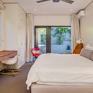 Second Bedroom; BEACH VIBES - Camps Bay