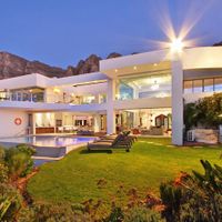 Fulham Mansion Fulham Mansion in Camps Bay accommodation