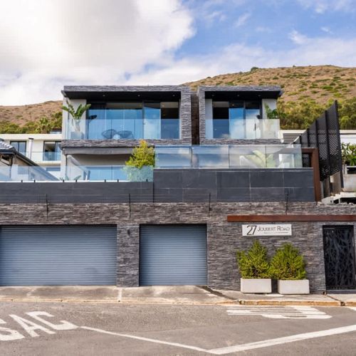 GP168 - OASIS ON JOUBERT