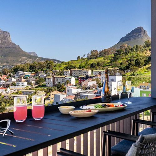 G530 - BO-KAAP RETREAT