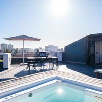 Penthouse On Point in Green Point accommodation