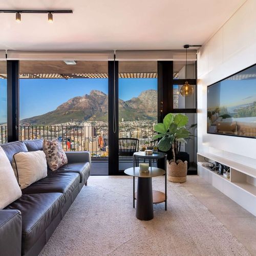 G543 - THE AERIE PENTHOUSE